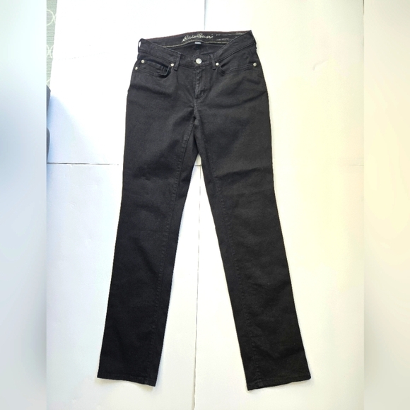 Eddie Bauer Denim - Eddie Bauer Straight Leg Women's Jeans-Size 6